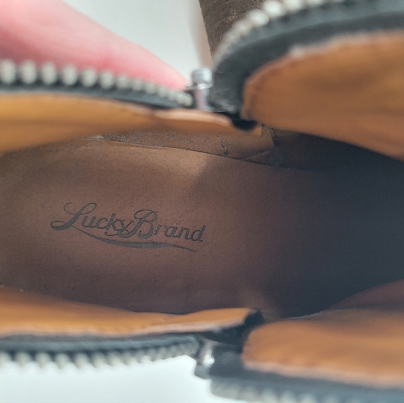 Lucky Brand Bartalino Women's pewter shimmer leather booties sz. 7.5 - Picture 5 of 7